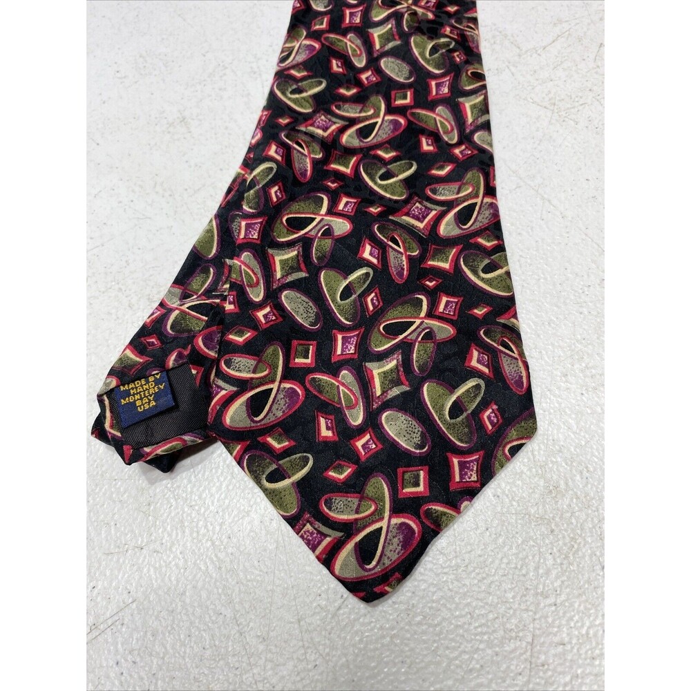 J. BLADES & CO. Men's 100% Silk Necktie USA Designer  Multi-Colored EUC 56.5”x4”